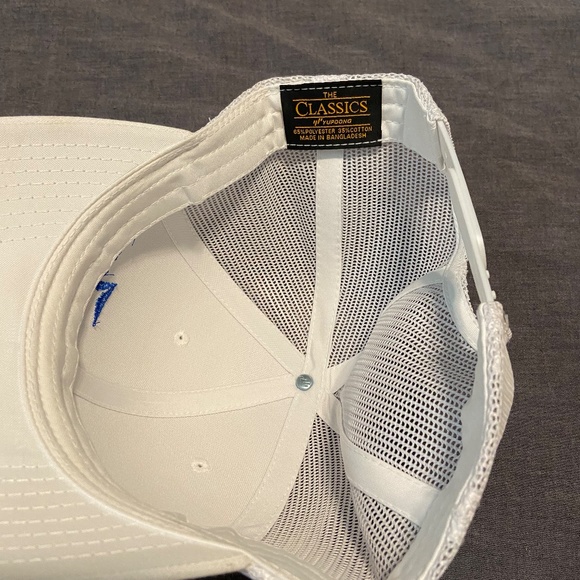 Edmonton International Airport Snapback Hat - Picture 3 of 3